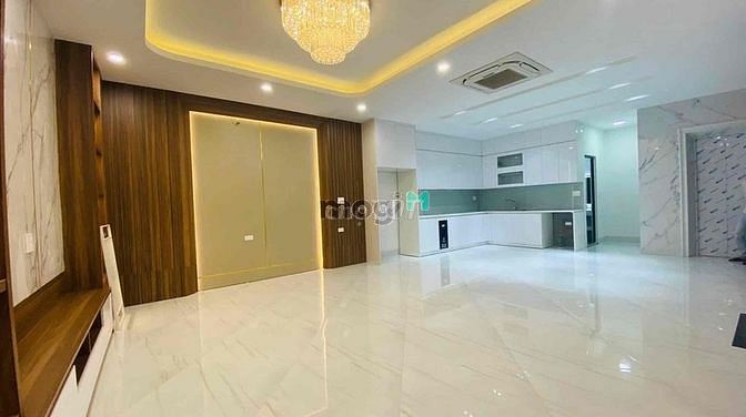 Hình ảnh Cho thuê toà nhà 7 tầng Minh Khai
