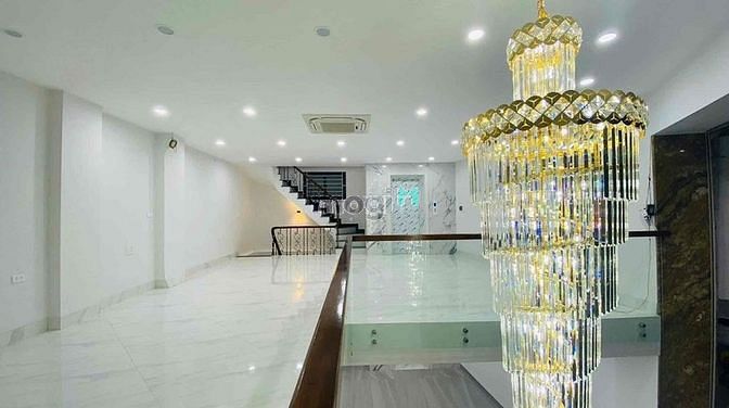 Hình ảnh Cho thuê toà nhà 7 tầng Minh Khai