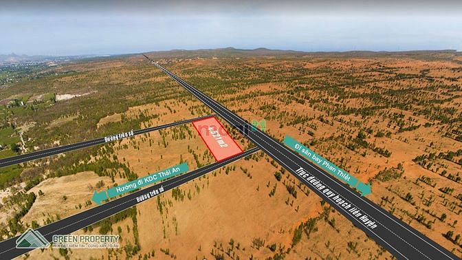 Hình ảnh 2 mặt tiền đường đất, khu dân cư, cách đường liên Huyện về sân bay 10m
