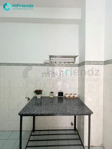 Hình ảnh 1 phòng duy nhất vừa ban công vừa có bồn tắm