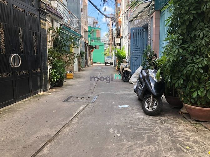 Hình ảnh Bán Nhà Âu Cơ HXH 45m2 nhà mới chỉ 3tỷ8.