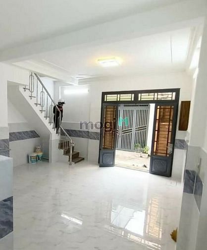 Hình ảnh Bán Nhà Âu Cơ HXH 45m2 nhà mới chỉ 3tỷ8.