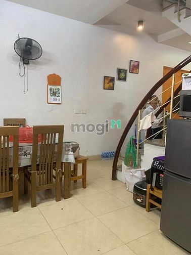Hình ảnh BÁN NHÀ 51m2 – Ngõ Phố TÔN ĐỨC THẮNG – Giá 6,4 tỷ