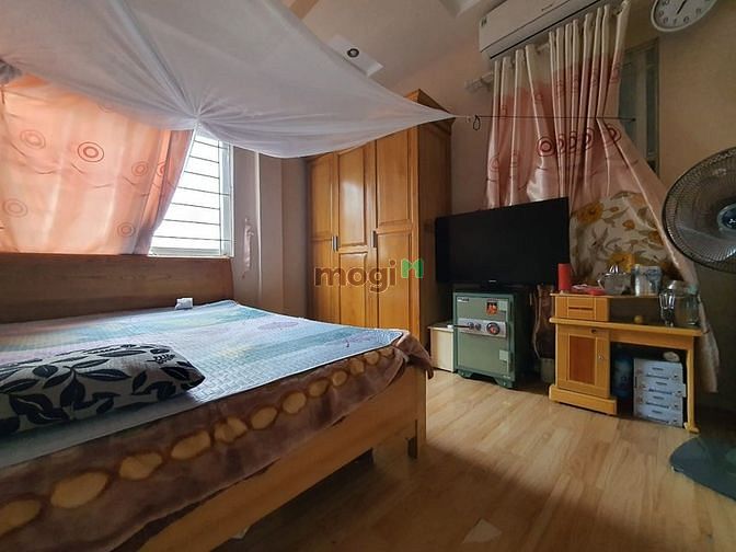 Hình ảnh BÁN NHÀ 51m2 – Ngõ Phố TÔN ĐỨC THẮNG – Giá 6,4 tỷ