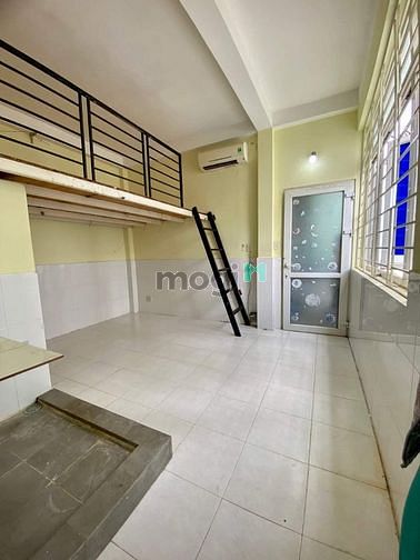 Hình ảnh Phòng trọ có gác lững Quận Tân Phú cho thuê giờ tự do