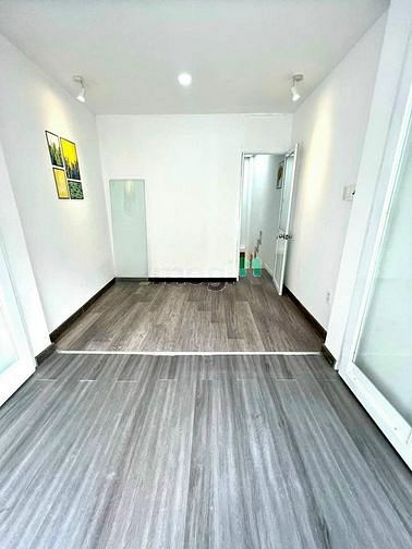 Hình ảnh Chủ nhà gửi bán căn nhà hẻm đường Tôn Đản, Q4