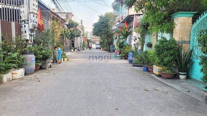 Hình ảnh BÁN ĐẤT DĨ AN ngang 10m Phường Đông Hòa, Sổ Riêng Xây Tự Do Đường Oto