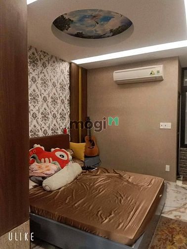Hình ảnh Gấp bán nhà MT Hoàng Hoa Thám 73m, 5 tầng, 3.6 X20, phường 7, Quận B.