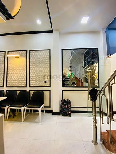 Hình ảnh Nhà Đẹp lung linh, bán gấp,cách mạng tháng tám P5,Tân Bình