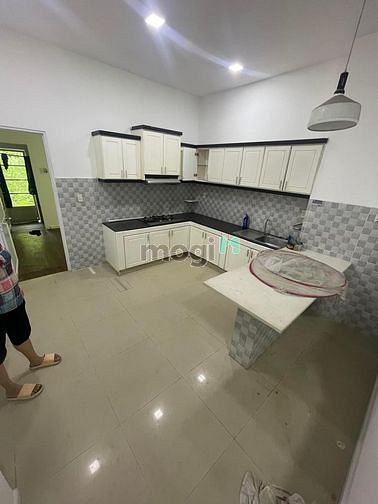 Hình ảnh Bán nhà sát mt lê văn lương - hxh - chỉ 5 tỷ nhỉnh