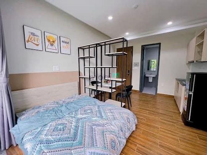 Hình ảnh Căn Hộ Dịch Vụ Ngay Vòng Xoay Phú Lâm