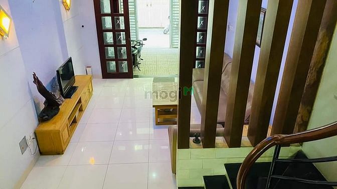 Hình ảnh Nhà hẻm vip lâm Văn bền DTSD : 375m2 5 tầng giá chỉ 9.3 tỷ
