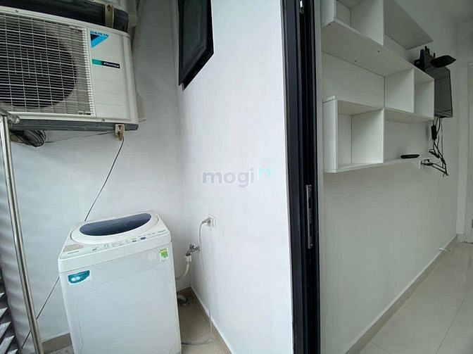 Hình ảnh 1/10 Mình Trống 1 Phòng Ngủ Ban Công Máy Giặt Riêng