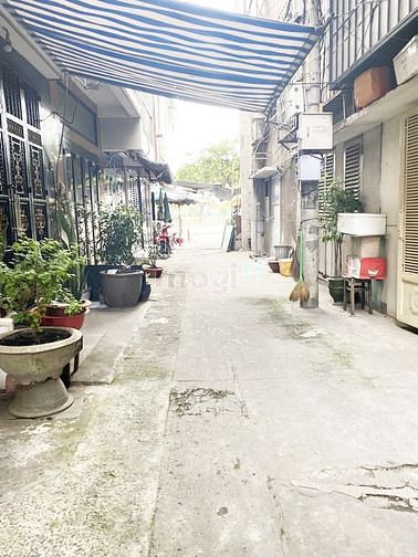 Hình ảnh Cho thuê nhà HXH Võ Văn Kiệt 3pn 2wc Q10