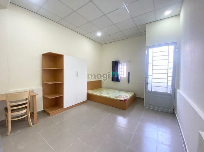 Hình ảnh Cho Thuê Căn Hộ Tân Phú Cửa Sổ Ban Công Siêu Thoáng