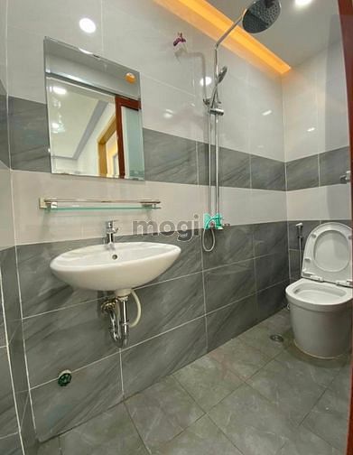 Hình ảnh HOT!!! Nguyễn Trãi P2 Q5 4 tầng 65m2 chỉ 9,5 tỷ