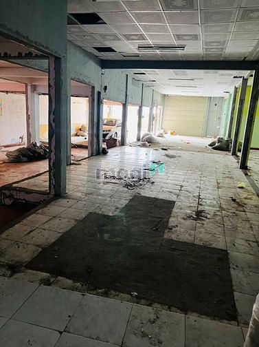 Hình ảnh Cho thuê kho Lý Chiêu Hoàng 700m2, hẻm xe tải ra vô