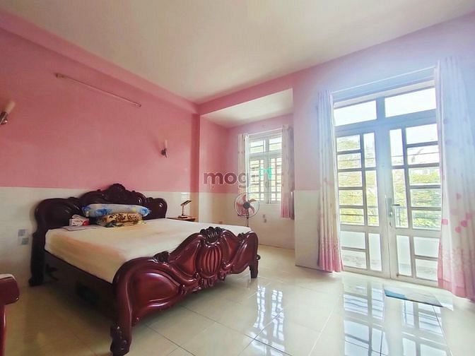 Hình ảnh Độc nhất căn nhà phố hẻm xe hơi, Quận 9, sổ vuông vức, DT 106m2/10tỷ7