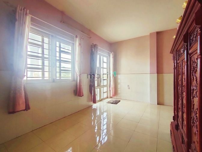 Hình ảnh Độc nhất căn nhà phố hẻm xe hơi, Quận 9, sổ vuông vức, DT 106m2/10tỷ7
