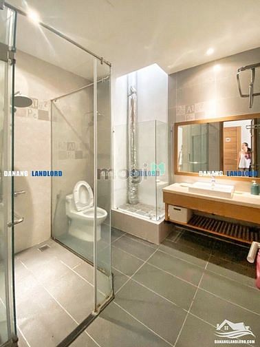 Hình ảnh Biệt thự 6 phòng ngủ gần Furama - B816