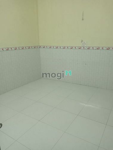 Hình ảnh Nhà Hẻm Tân Bình 40m2 Chỉ 2 Tỷ Nhỉnh