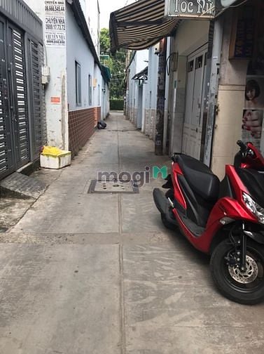 Hình ảnh Nhà Hẻm Tân Bình 40m2 Chỉ 2 Tỷ Nhỉnh