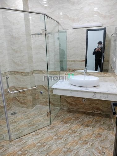 Hình ảnh Cho Thuê Nhà Mặt phố Trung Hòa Dt 70m2 5 tầng 32tr