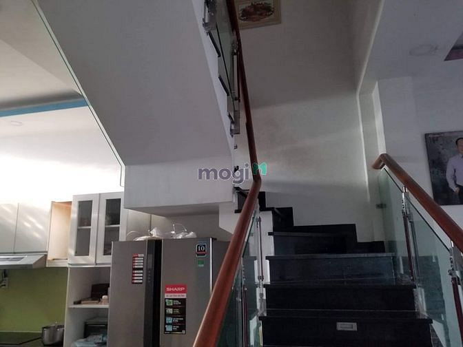 Hình ảnh Bán gấp nhà 3 tầng DT 9x14 chỉ 5.8 tỷ Xuân Thới Sơn Hóc Môn