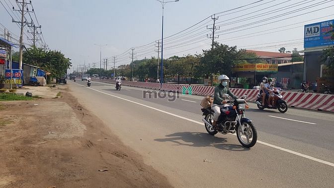 Hình ảnh cần bán 18m mt đường ql14 p tân thành - tp đồng xoài.