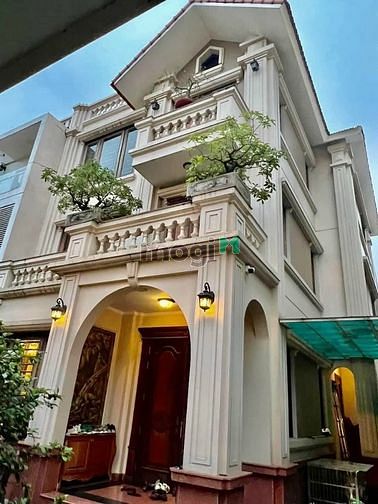Hình ảnh Cho thuê Biệt Thự Trung Hoà-190mx4 Tầng,45tr