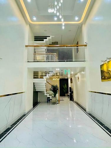 Hình ảnh Chủ cần vốn gửi bán nhà hẻm 58.6m2 Trần Phú, Q5