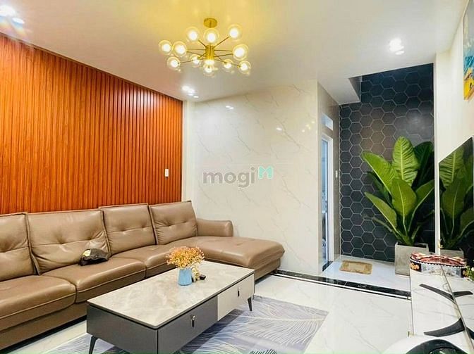 Hình ảnh Chủ cần vốn gửi bán nhà hẻm 58.6m2 Trần Phú, Q5