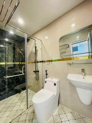 Hình ảnh Chủ cần vốn gửi bán nhà hẻm 58.6m2 Trần Phú, Q5