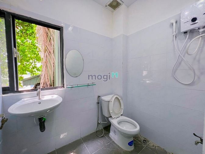Hình ảnh Mb6623 nạp rút nhanh chóng 1PN 40m2 Cửa sổ Quận 1 ngay Công Viên Lê Văn Tám