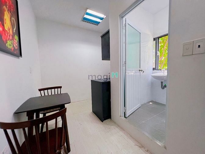 Hình ảnh Mb6623 nạp rút nhanh chóng 1PN 40m2 Cửa sổ Quận 1 ngay Công Viên Lê Văn Tám