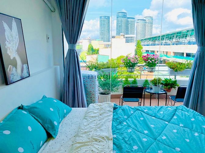 Hình ảnh Ban công siêu “Chill” sát Vinhomes Landmark
