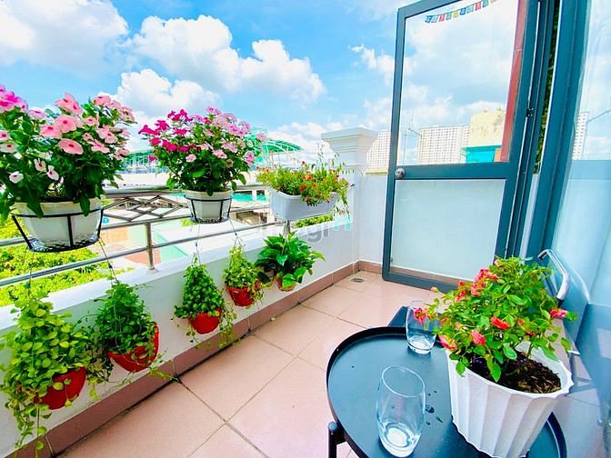 Hình ảnh Ban công siêu “Chill” sát Vinhomes Landmark