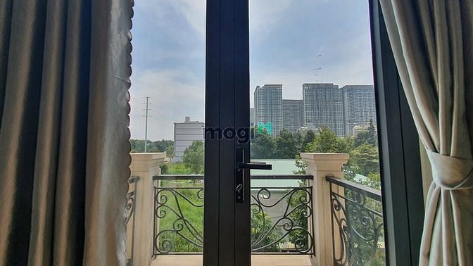 Hình ảnh Mb6623 nạp rút nhanh chóng full nội thất giá rẻ ban công