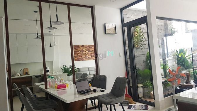 Hình ảnh Mặt tiền Quận 12, Doanh thu 80tr.tháng, thang máy, 28 CHDV