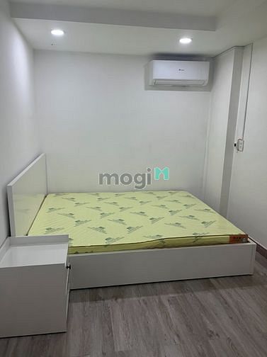 Hình ảnh 🍄🏡🍄2 phòng ngủ - 1 phòng khách - thang máy - Quận 5