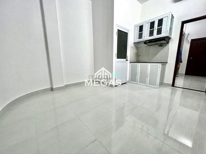 Hình ảnh Mb6623 nạp rút nhanh chóng cửa sổ lớn mới xây ngay cống quỳnh quận 1