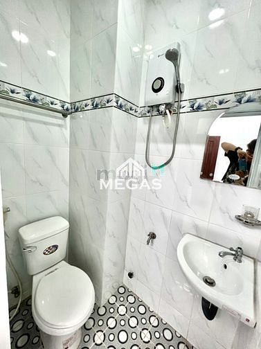 Hình ảnh Mb6623 nạp rút nhanh chóng cửa sổ lớn mới xây ngay cống quỳnh quận 1