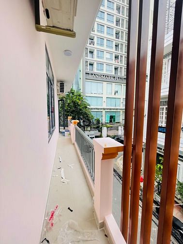 Hình ảnh C.Hộ Ban Công Nguyễn Hữu Cảnh Landmark 81