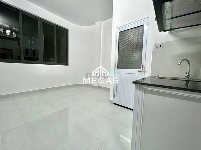 Hình ảnh Mb6623 nạp rút nhanh chóng cửa sổ lớn mới xây ngay cống quỳnh quận 1
