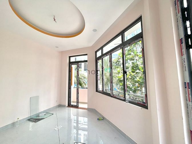 Hình ảnh C.Hộ Ban Công Nguyễn Hữu Cảnh Landmark 81