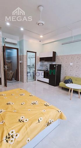 Hình ảnh Khu vực sân bay Đầu tháng trống 1 phòng cửa sổ lớn dạng 1PN