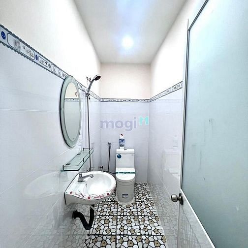 Hình ảnh Khách ưng bán liền căn hẻm 3m ở Hòa Hưng, P13, Q10