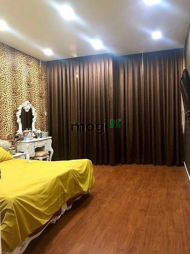 Hình ảnh Bán nhà 1 trệt 2 lầu đường 882 Phú Hữu TP Thủ Đức