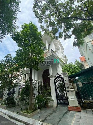 Hình ảnh Cho Thuê Biệt Thự Dịch Vọng-CG,200mx4 Tầng,sân vườn