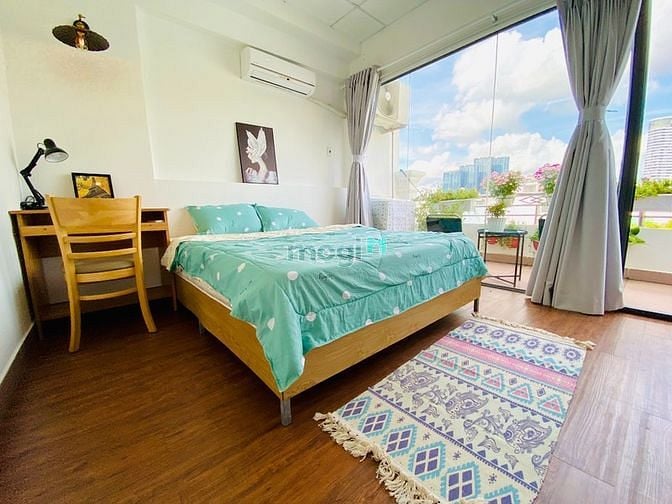 Hình ảnh Ban Công View Cực Xịn Từ Căn Hộ KV Nguyễn Hữu Cảnh